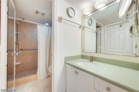 3032 Sandpiper Bay Cir G205, Naples FL - photo 24 of 39