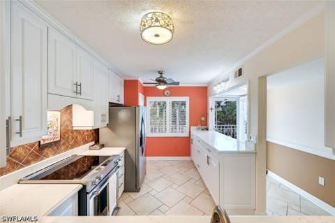 3032 Sandpiper Bay Cir G205, Naples FL - photo 7 of 39