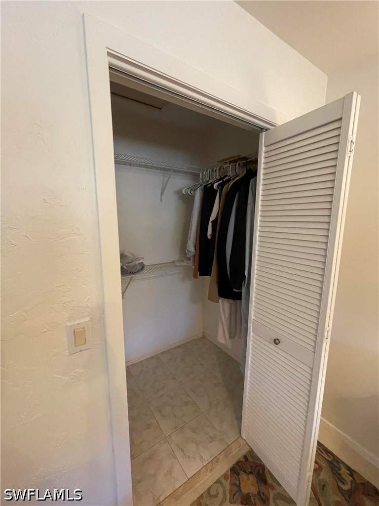 1 bedroom Attached at 1095 Pine Isle Ln 1095, Boca Ciega Village, Naples — photo 5