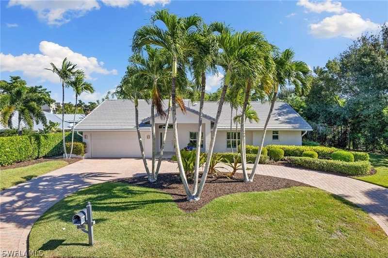3 bedroom SingleFamilyResidence at 3720 Parkview Way, Park Shore, Naples — photo 1