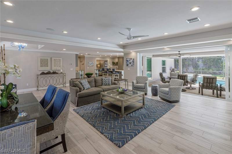 3 bedroom SingleFamilyResidence at 3720 Parkview Way, Park Shore, Naples — photo 4