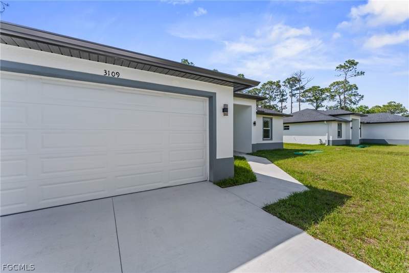 3 bedroom SingleFamilyResidence at 3111 40th St W, Lehigh Acres, Lehigh Acres — photo 5