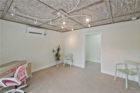 480 Oak Ave, Naples FL - photo 18 of 50