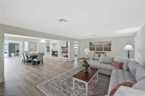 480 Oak Ave, Naples FL - photo 7 of 50