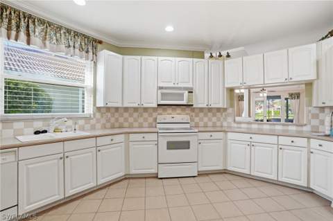17051 Colony Lakes Blvd, Fort Myers FL - photo 16 of 48