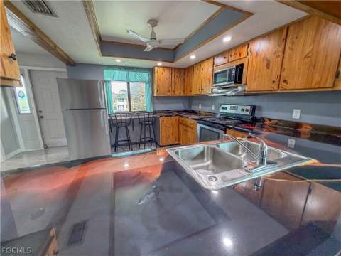 232 Cape Coral Pkwy E 201, Cape Coral FL - photo 7 of 23