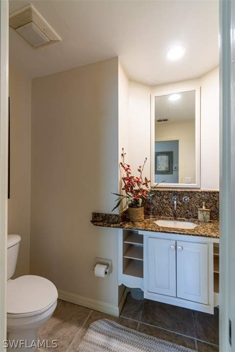 269 Vintage Bay Dr C7, Marco Island FL - photo 19 of 37