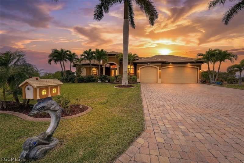 4 bedroom SingleFamilyResidence at 2364 NW 39th Ave, Cape Coral, Cape Coral — photo 1
