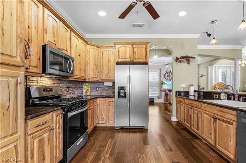 4438 NE 11th Pl, Cape Coral FL - photo 13 of 25