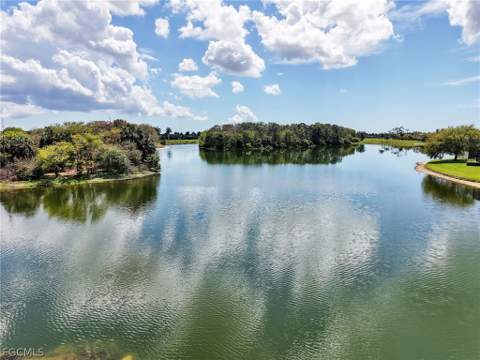 6422 Legacy Cir 704, Naples FL - photo 12 of 49
