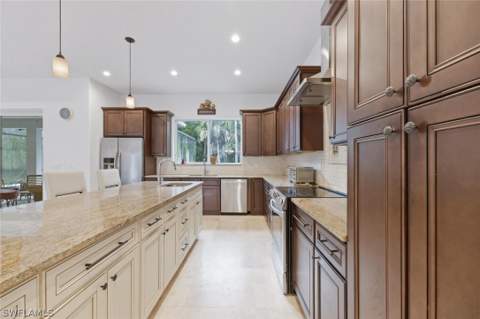 181 35th Ave NE, Naples FL - photo 14 of 48
