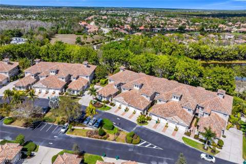 3945 Deer Crossing Ct 202, Naples FL - photo 23 of 40