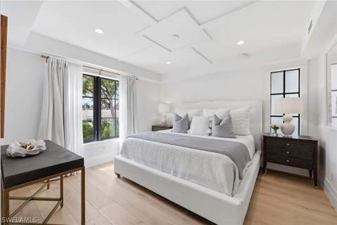 1355 4th St S, Naples FL - photo 15 of 50