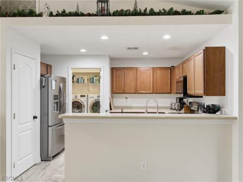 731 Long Lines Ln, Lehigh Acres FL - photo 10 of 32