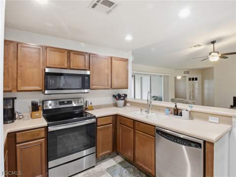 731 Long Lines Ln, Lehigh Acres FL - photo 12 of 32