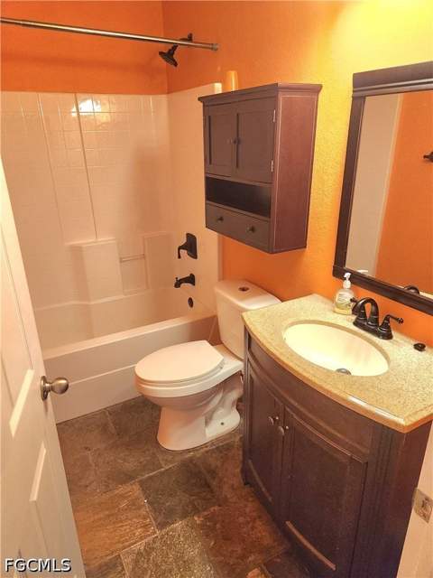 3601 NE 21st Pl, Cape Coral FL - photo 14 of 18
