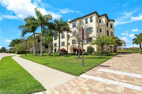 16371 Viansa Way 202, Naples FL - photo 23 of 24