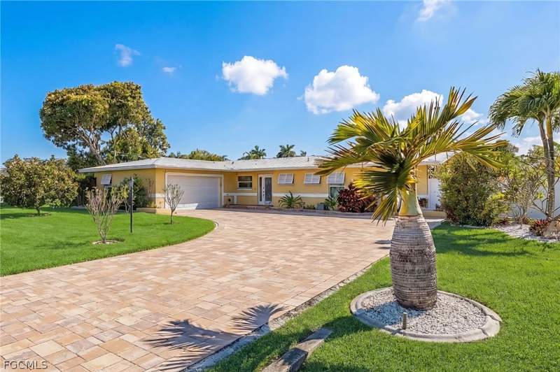 3 bedroom SingleFamilyResidence at 4814 SW 1st Ct, Cape Coral - Lee County Industrial Park, Cape Coral — photo 2