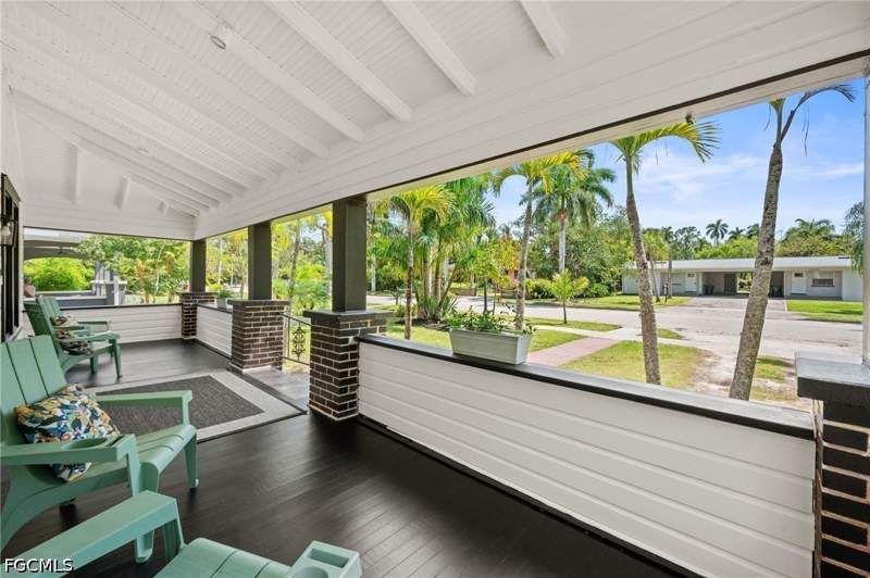 5 bedroom SingleFamilyResidence at 2647 Michigan Ave, Dean Park, Fort Myers — photo 2