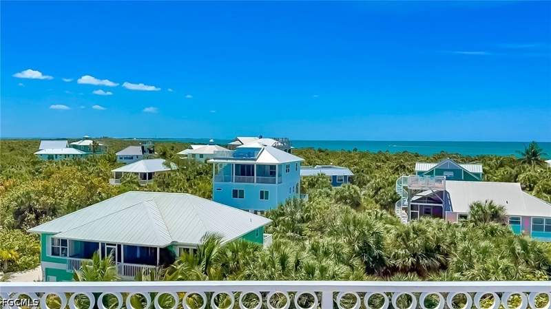 3 bedroom SingleFamilyResidence at 4510 Oyster Shell Dr, North Captiva Dunes, Upper Captiva — photo 4