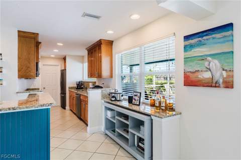 2213 NE 4th St, Cape Coral FL - photo 15 of 48
