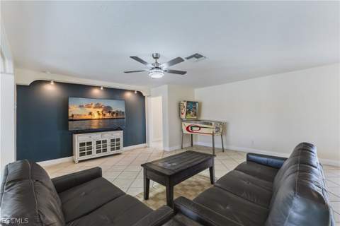 2213 NE 4th St, Cape Coral FL - photo 8 of 48