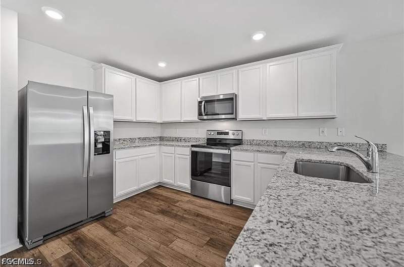 4 bedroom SingleFamilyResidence at 852 Franklin Ct, Immokalee Highlands, Immokalee — photo 3