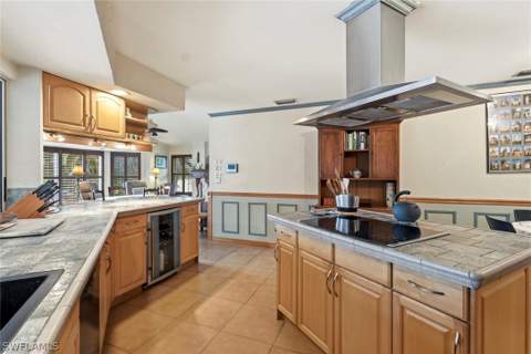 311 Henley Dr, Naples FL - photo 14 of 46