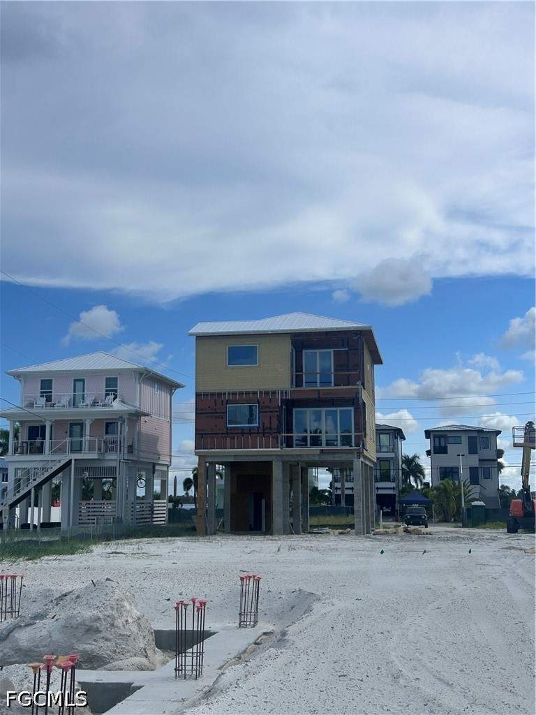 4 bedroom SingleFamilyResidence at 452 Estero Blvd, Islands End, Fort Myers Beach — photo 3