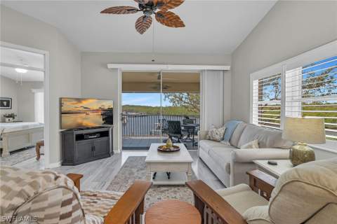 194 Newport Dr 908, Naples FL - photo 7 of 42