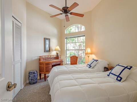 130 Amblewood Ln 8-801, Naples FL - photo 12 of 48