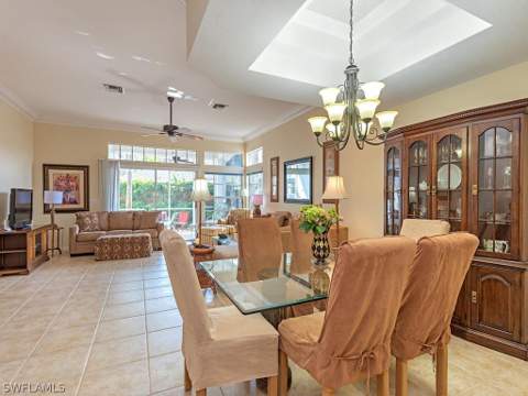 130 Amblewood Ln 8-801, Naples FL - photo 6 of 48