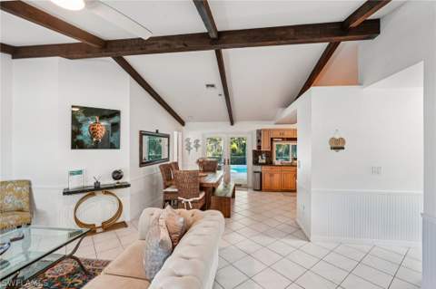 4439 Rosea Ct, Naples FL - photo 9 of 28