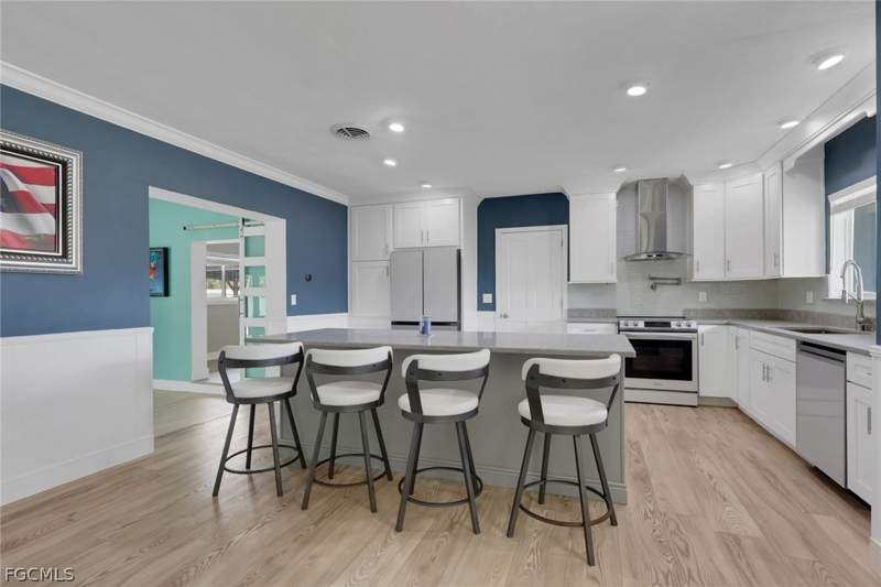 2 bedroom SingleFamilyResidence at 549 Peck AVE, SUNSET COVE, Fort Myers — photo 5