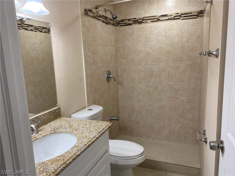 1 bedroom Condominium at 5389 Treetops Dr, Treetops Of Naples, Naples — photo 3