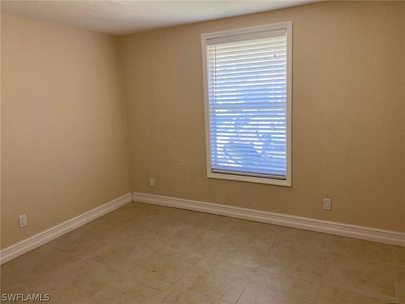 1 bedroom Condominium at 5389 Treetops Dr, Treetops Of Naples, Naples — photo 5
