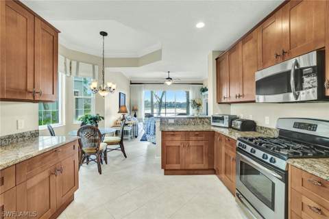 9234 Tesoro Ln 101, Naples FL - photo 11 of 25