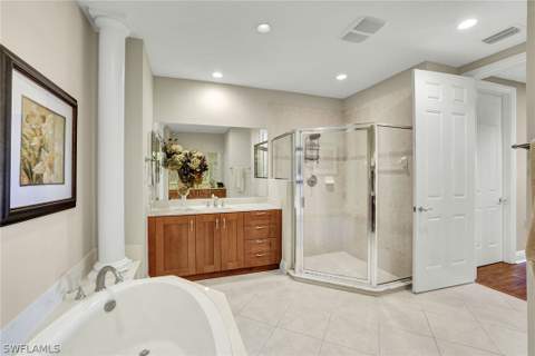 9234 Tesoro Ln 101, Naples FL - photo 17 of 25