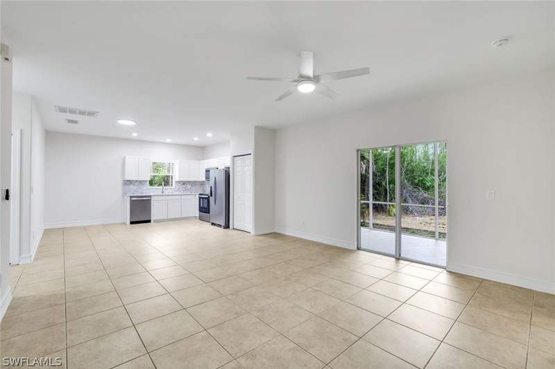 3 bedroom SingleFamilyResidence at 4575 4th Ave SE, Golden Gate Estates, Naples — photo 2