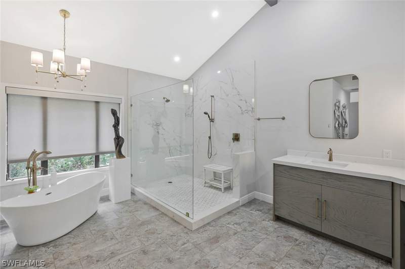 4 bedroom SingleFamilyResidence at 730 Bay Tree Ct, Pelican Bay Woods, Naples — photo 3