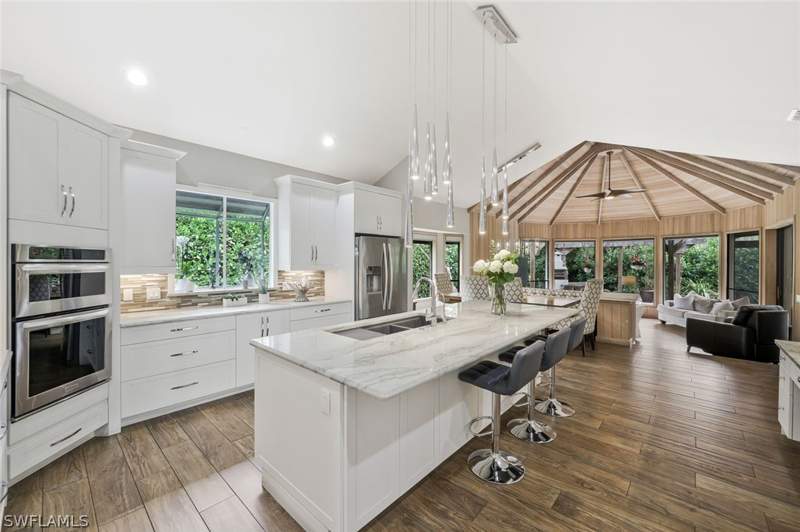 4 bedroom SingleFamilyResidence at 730 Bay Tree Ct, Pelican Bay Woods, Naples — photo 5