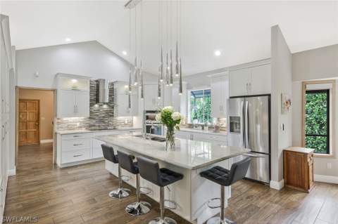 730 Bay Tree Ct, Naples FL - photo 6 of 50