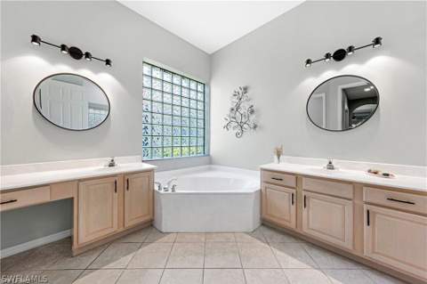 349 Harvard Ln, Naples FL - photo 14 of 32