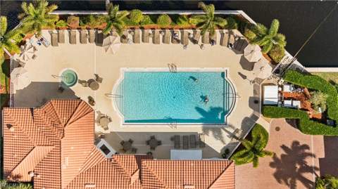 800 L Ambiance Cir 208, Naples FL - photo 17 of 19