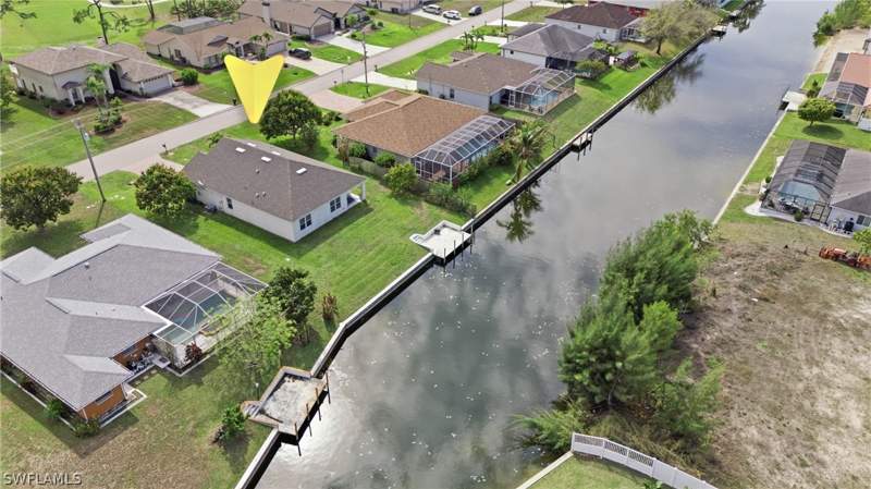 4 bedroom SingleFamilyResidence at 2006 SW 15th Ave, Cape Coral, Cape Coral — photo 2