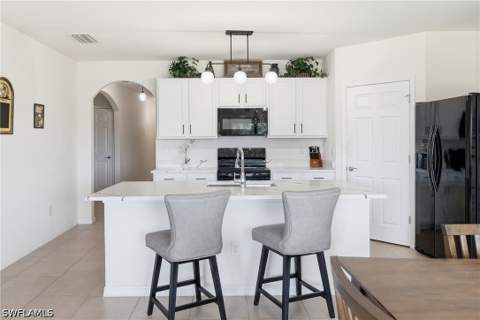 2006 SW 15th Ave, Cape Coral FL - photo 7 of 46