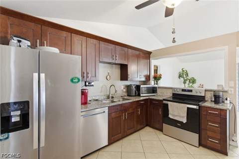 3706 NW 1st Ter, Cape Coral FL - photo 11 of 32