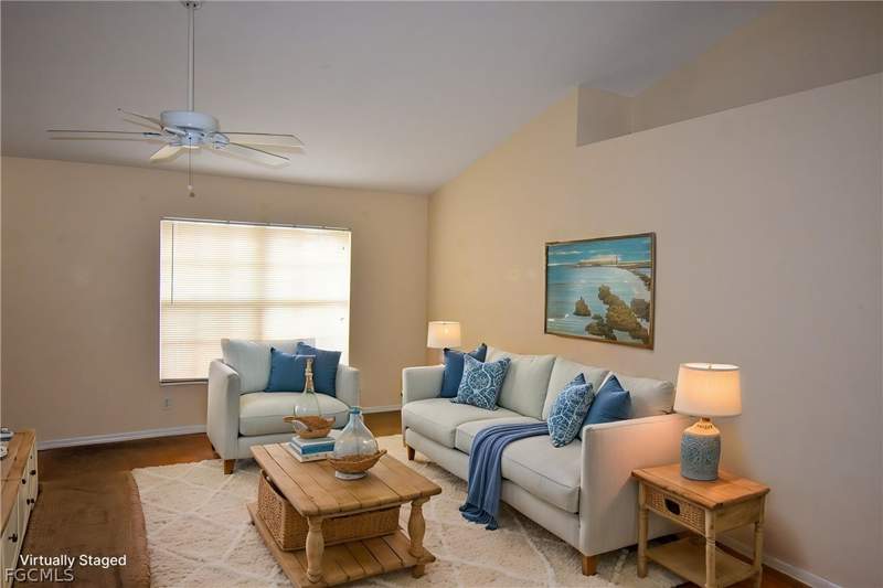 4 bedroom SingleFamilyResidence at 1724 SW 15th Ter, Cape Coral, Cape Coral — photo 2