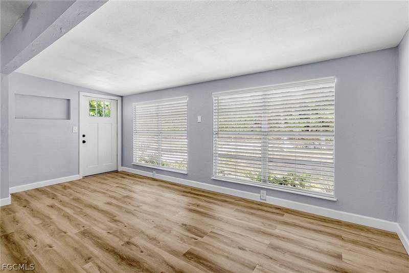 3 bedroom SingleFamilyResidence at 5935 Sea Bass Rd, Pine Island Ridge, Bokeelia — photo 4