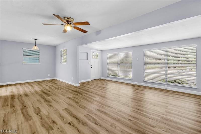 3 bedroom SingleFamilyResidence at 5935 Sea Bass Rd, Pine Island Ridge, Bokeelia — photo 5